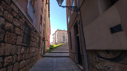 Casco de antiguo de Burgos, España un día soleado