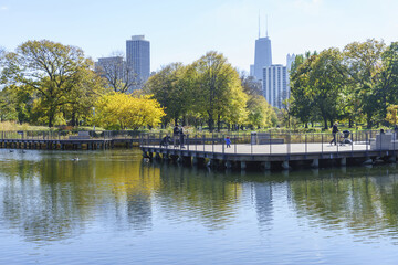 연못,데크,전망대,단풍,나무,고층빌딩,링컨파크,Lincoln Park,시카고,일리노이주,미국 © JinChang