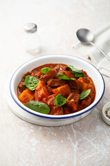 Beef goulash with pumpkin