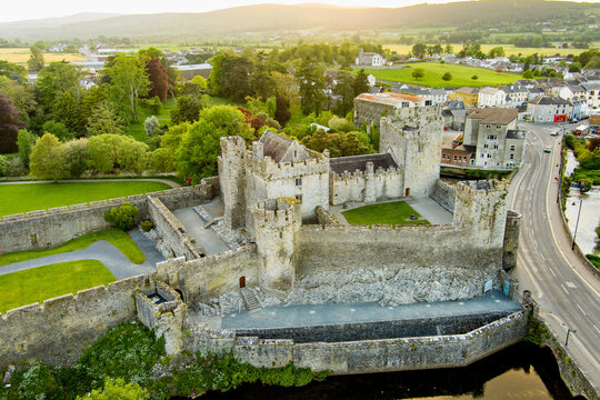 Cahir castle, one of Ireland's most prominent and best-preserved medieval castles, situated on a rocky island on the River Suir, Ireland.