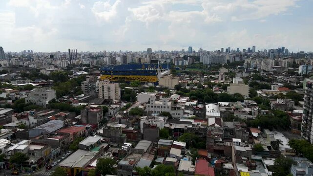 Fachadas coloridas y edificios hist&oacute;ricos en el barrio de La Boca, Buenos Aires