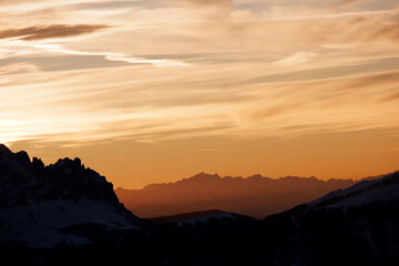 Fototapeta premium Dance of Light on the Mountain Slopes