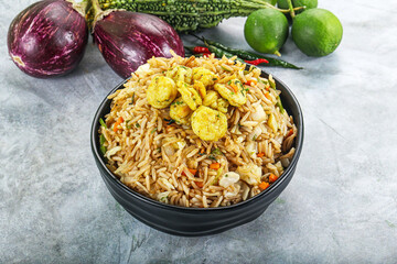 Stir fried rice with prawns