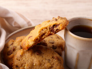 Chocolate and walnut cookies