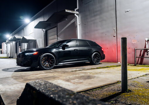Seattle, WA, USA
January 22, 2025
Audi RS6 Avant
