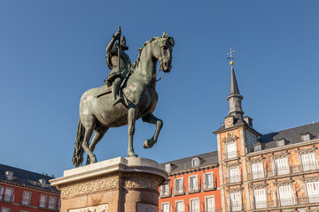 Obraz premium Madrid, Spain. Equestrian statue of Philip III in Plaza Mayor, a major landmark made by Giambologna and Pietro Tacca