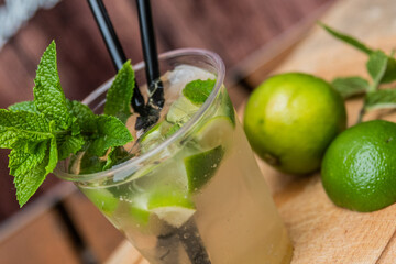 Lemoniada z limonki