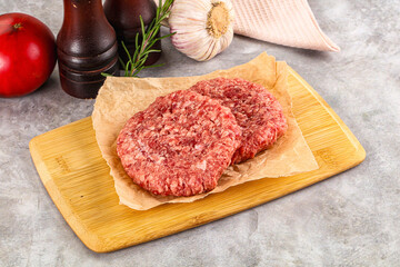 Raw round beef cutlet minced meat