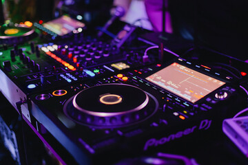 Obraz premium DJ console during the event