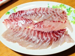 クロダイの刺身