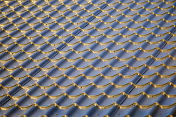 Naklejka premium Roof of a new private house on a summer day