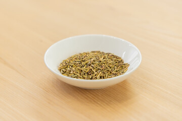 漢方　生薬　　麻黄　マオウ