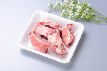 豚のスペアリブ