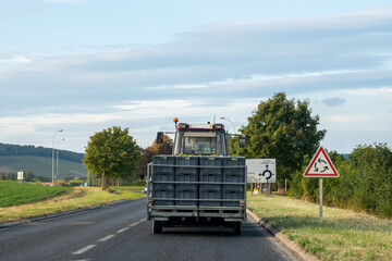 Grape harvesting work, delivery of full boxes of grapes for pressing and juice extraction, Gran Cru...