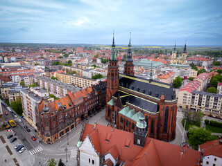 Legnica - zamek, katedra, panorama miasta, zabytkowe kamienice © ukasz