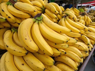 yellow bananas