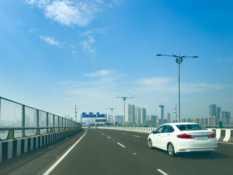 An urban city view of Harbour Bridge, Shri Atal Bihari Vajpayee Trans Hbr Link, Mumbai, Maharashtra, India