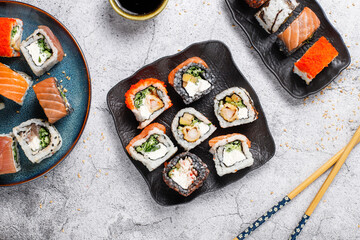 fFesh sushi set traditional japanese food