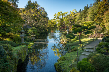 jardin asiatique en automne