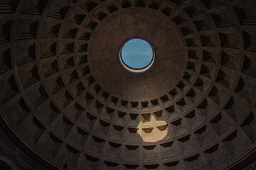 dome of the pantheon © Cenk