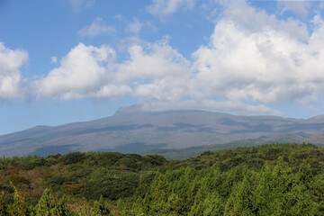 Jeju Island autumn mountain scenery with Baekrokdam visible on top of Mt. Halla