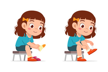 Obraz premium little kid do dressing process wearing shoes
