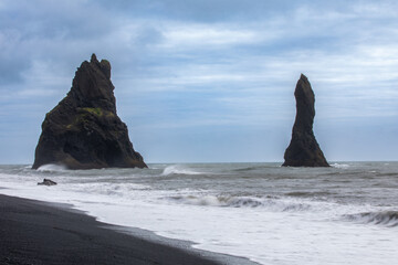 Felsen im Atlantik, Island