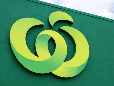 Woolworths supermarket in Highland Park. Auckland, New Zealand - December 25 2024