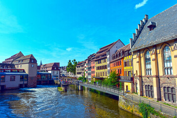 Obraz premium Das Viertel La Petite France in der Altstadt von Straßburg