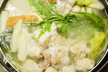 Hot pot with chicken meatballs and vegetables as ingredients, often eaten in winter in Japan