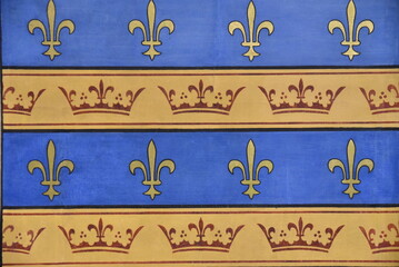 Lys et couronne du catholicisme