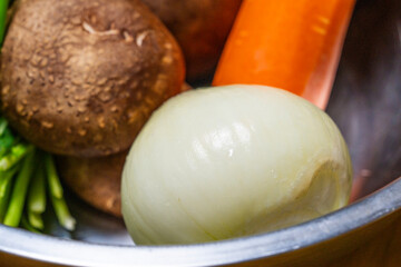 fresh onion, shiitake mushroom, carrot, and chives