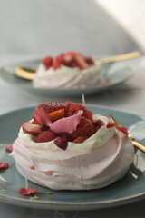 Pavlova with Berries