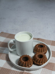 Mini Chocolate Bundt Cakes and Milk