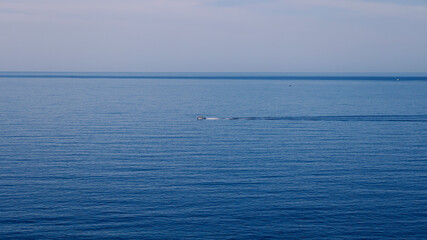 Obraz premium Soft turquoise wave on the coast, Sardinia, Italy