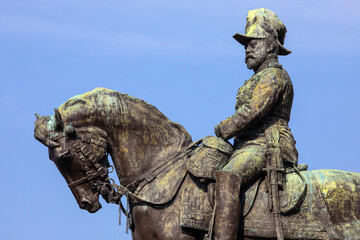 Fototapeta premium King Edward VII Statue at Pier Head in Liverpool, UK