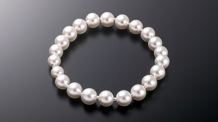 Obraz premium A platinum necklace with alternating diamonds and pearls