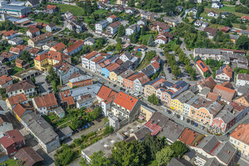 Blick auf den Markt Rotthalmünster in der Region Donau-Wald in Niederbayern von oben