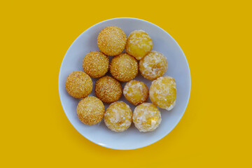 Thai snack, Fried mung bean stuffed balls