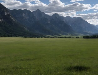 Paisagem de campo aberto com montanhas ao fundo. Landscape of open field with mountains in the background