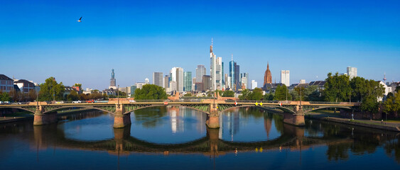 Fototapeta premium Frankfurt am Main, Skyline
