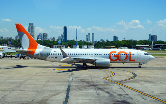 Gol Linhas A&eacute;reas Inteligentes Boeing 737 800 MAX at Buenos Aires AEP airport, Argentina