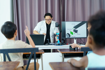 Group of diverse children enjoy learning about the STEM.