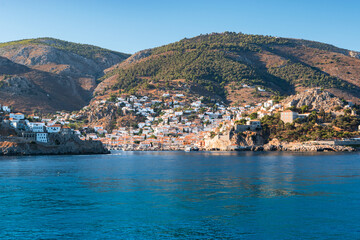 Fototapeta premium Hydra Greece, harbor bay and town on hill of beautiful Island Hydra