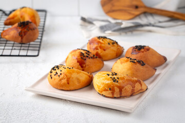 From Turkish cuisine; Moon pie is very delicious. moon pogaca or moon cake - Turkish name; ay coregi or ay pogaca