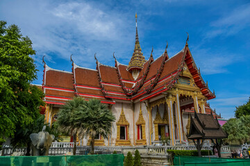 Naklejka premium Beautiful Wat Chalong buddhist gold temple in Phuket thailand