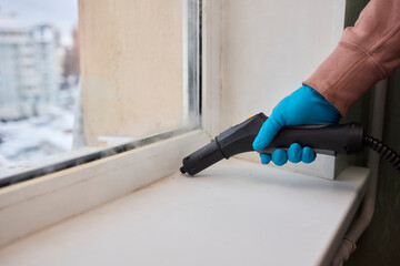 Efficient Steam Cleaning of Windows Utilizing Specialized Professional Equipment and Tools