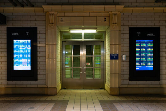 Entrance to train platform.