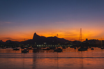 Naklejka premium Sunset at Mureta da Urca - Rio de Janeiro, Brazil