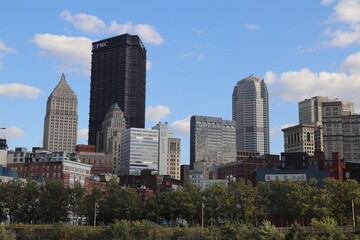 Obraz premium Panoramic view of downtown Pittsburgh, Pennsylvania